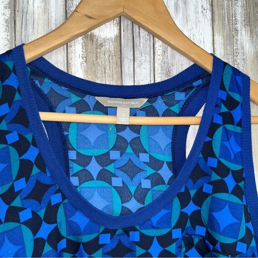 Banana Republic Blue Abstract Jersey tank - Picture 4 of 5